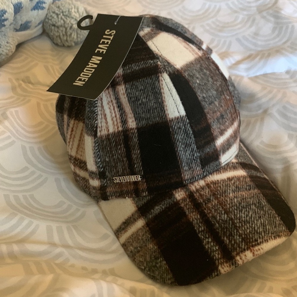Steve Madden Flannel/Plaid Cap